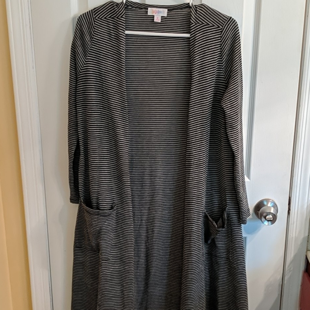 Like new Lularoe small Sarah black stripes